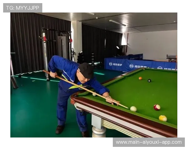 台球选手走位与击球练习：提升技术的关键之道
